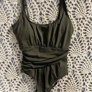NWOT Olive Green One Piece Swimsuit Sz Large Ruffle Bikini Removable Paddles C08